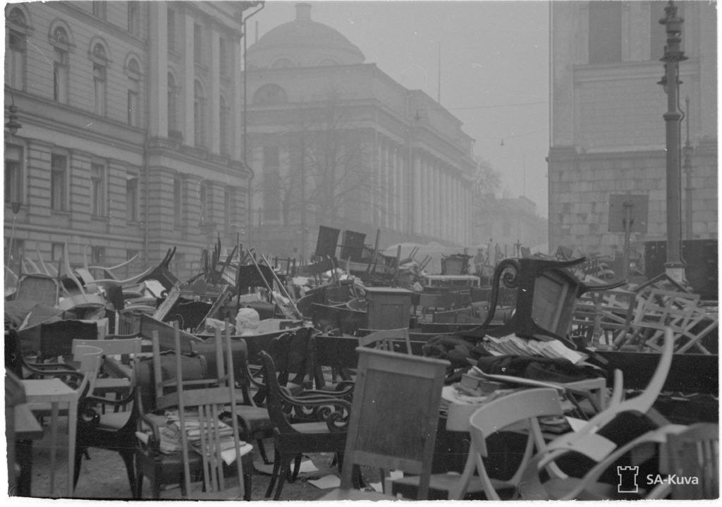 Efter Helsingforsbombningen 27.2.1944