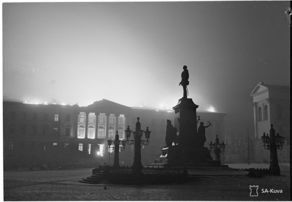 Helsingfors under bombanfall 27.2.1944